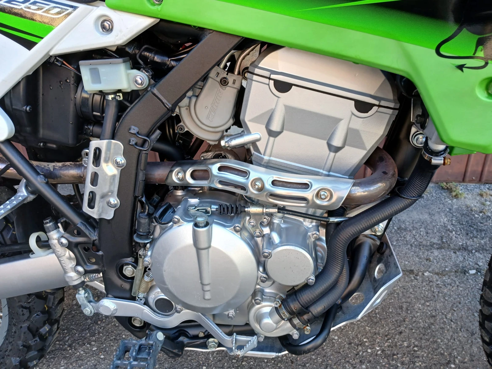 Kawasaki Klx 250i, 5800 КМ!!! - изображение 8