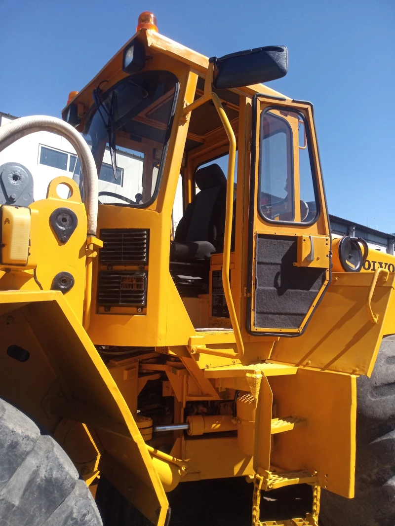 Челен товарач Volvo 4500, снимка 6 - Индустриална техника - 52569354