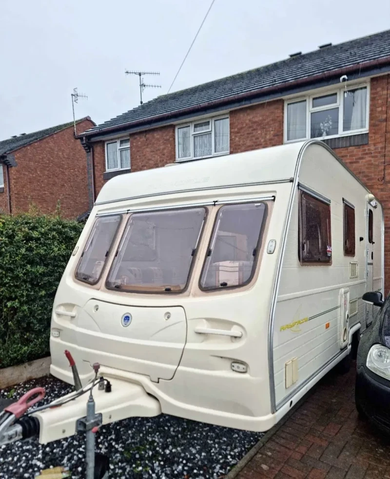 Каравана Avondale Mayfair 515 4 berth