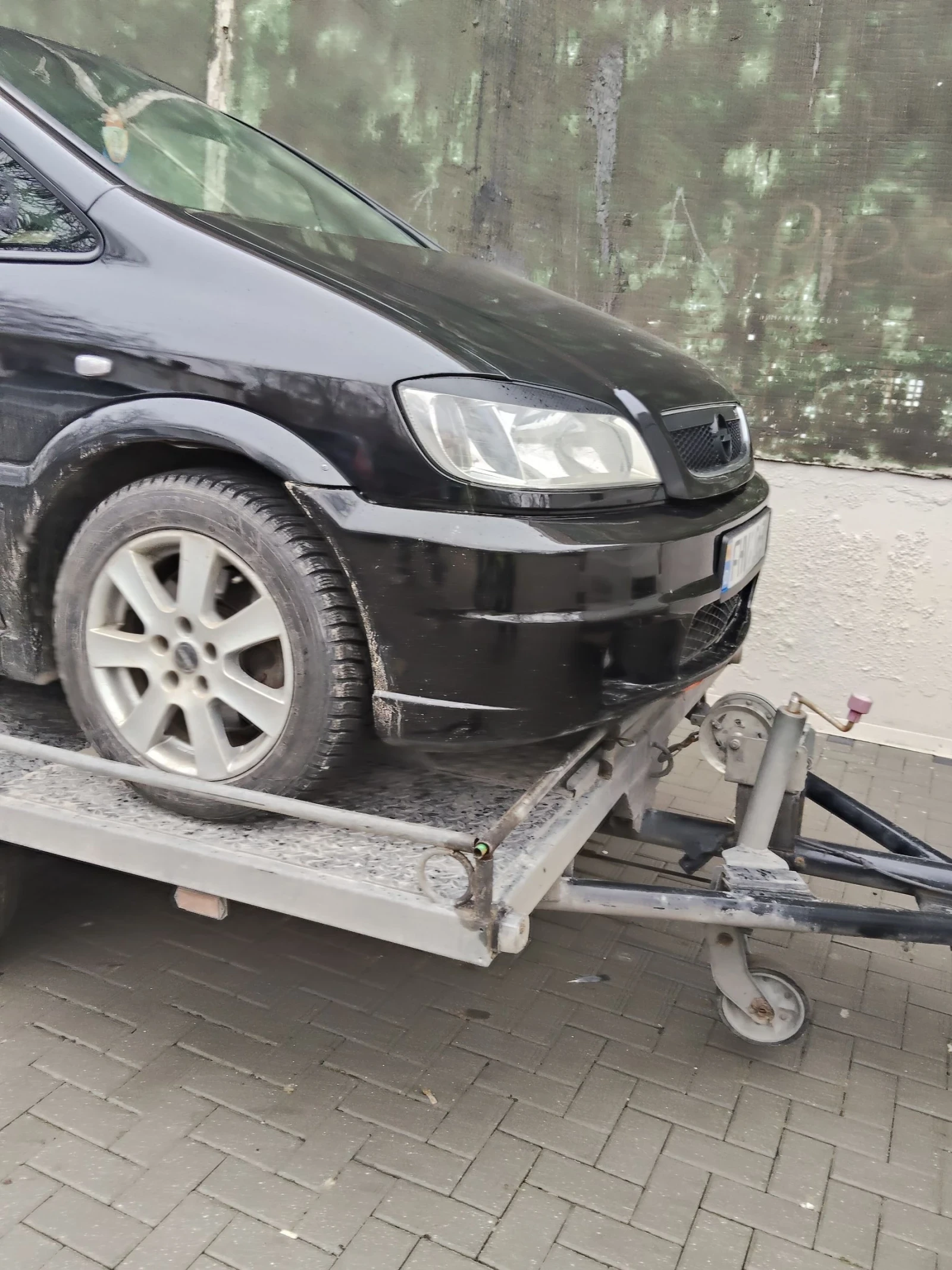 �� ��������� THOMAS | Mobile.bg � ����������� 3