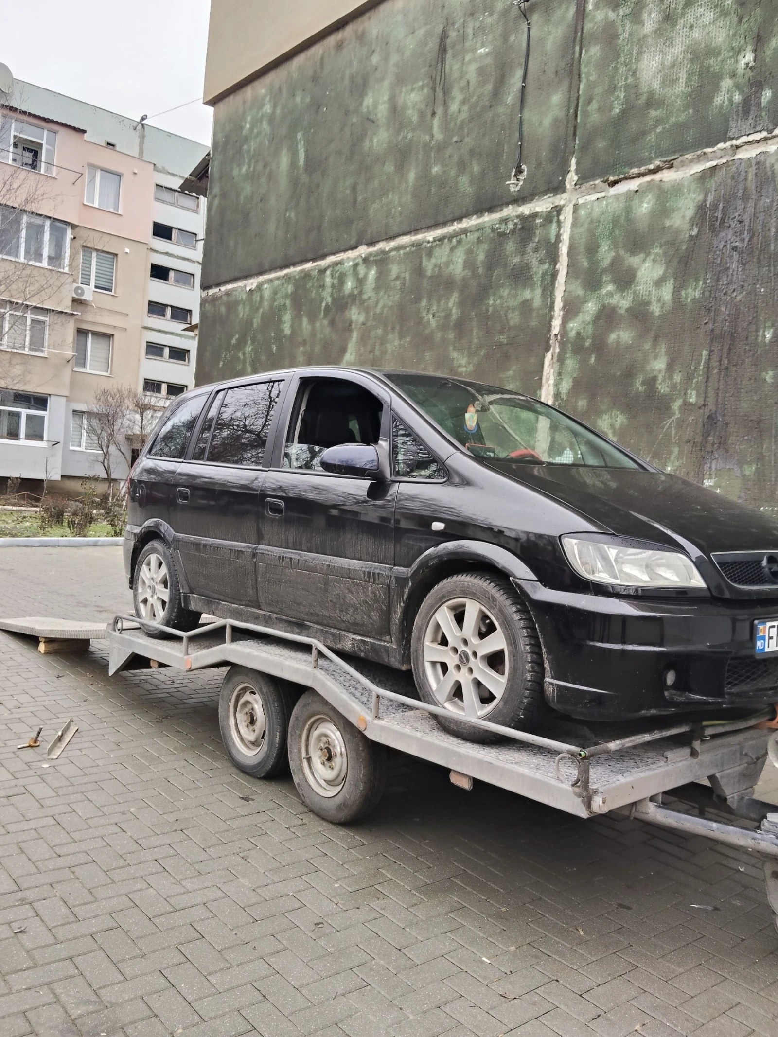 �� ��������� THOMAS | Mobile.bg � ����������� 1