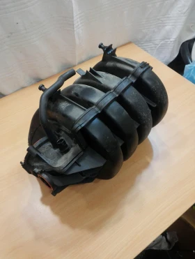 всмукателен колектор Фолксваген Голф 5 1.6FSI