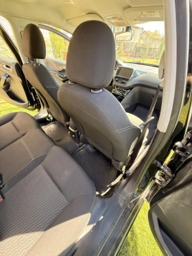 Peugeot 208, снимка 8