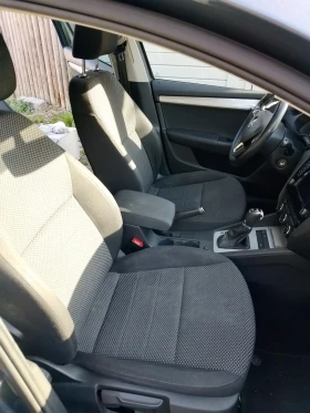 Skoda Octavia 1.8i / 4x4 / Автоматик, снимка 4