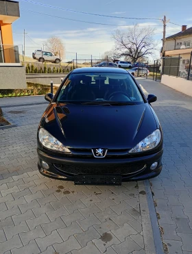 Peugeot 206 1.4 75кс Facelift Клима Уникат, снимка 2