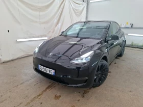 ������ Tesla Model Y