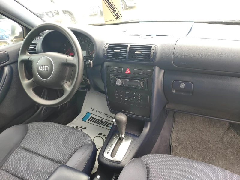 Audi A3 1.8I TURBO, снимка 9 - Автомобили и джипове - 40498837