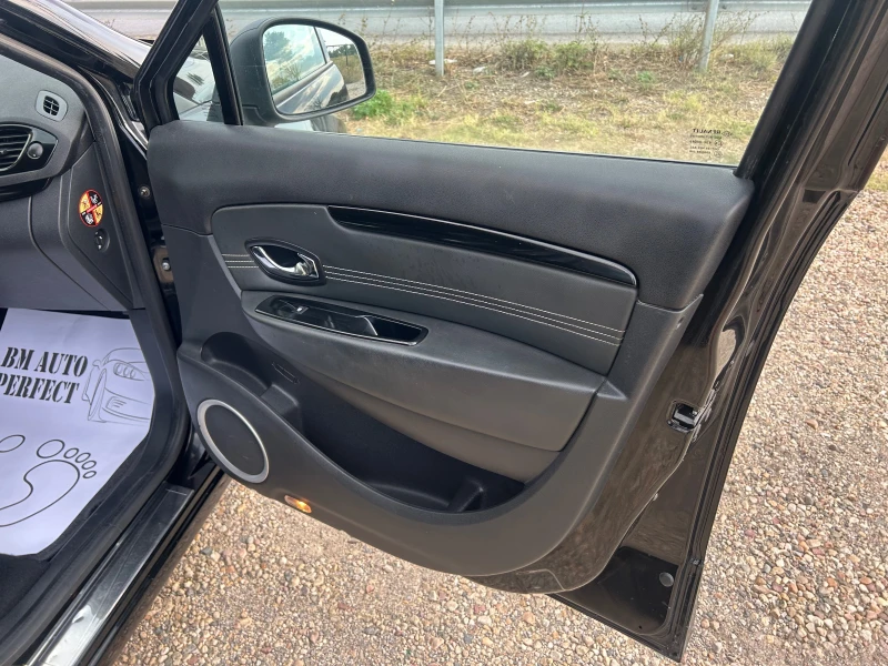 Renault Scenic 1.5 DCI X-MOD, снимка 14 - Автомобили и джипове - 51596846