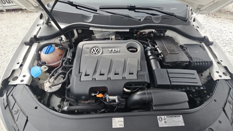 VW Passat 2.0TDI. 4motion. Highline Top състояние, снимка 14 - Автомобили и джипове - 52342804