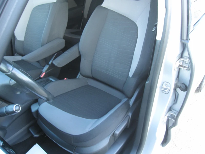 Citroen C4 Picasso 1, 6-HDI, Navi, Камера, снимка 11 - Автомобили и джипове - 52775175