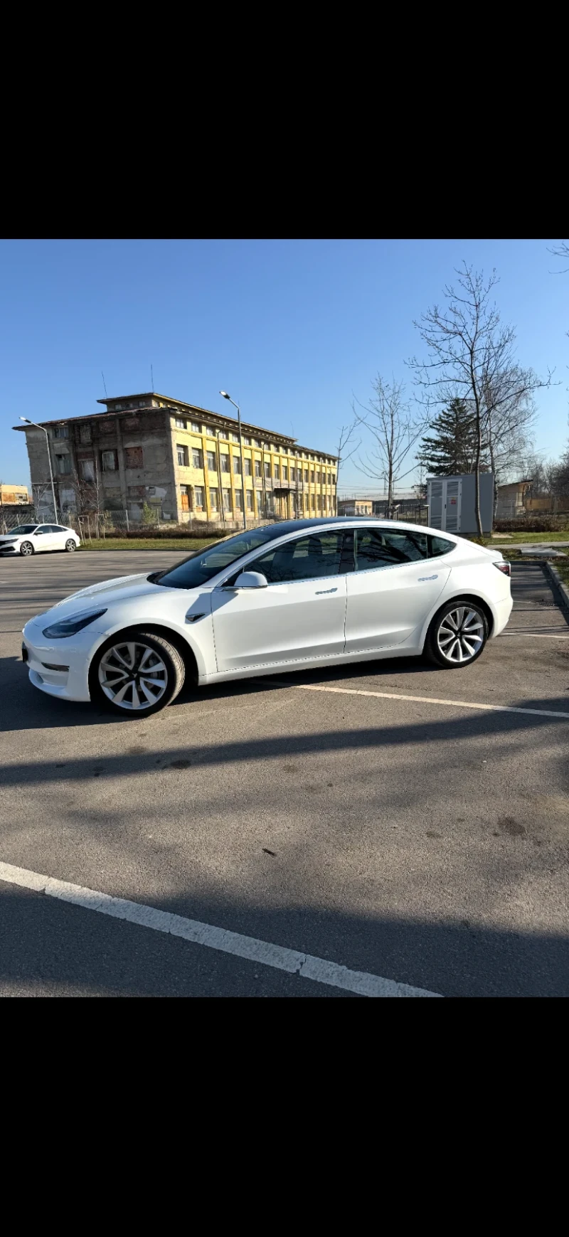 Tesla Model 3 Dual Motor Long Range AWD, снимка 2 - Автомобили и джипове - 52803160