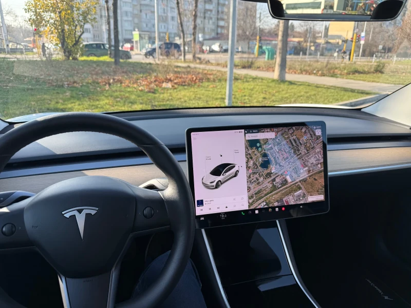 Tesla Model 3 Dual Motor Long Range AWD, снимка 17 - Автомобили и джипове - 52861971