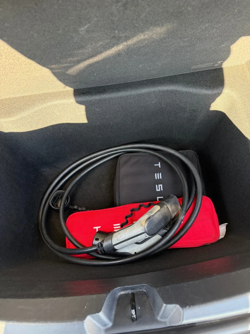 Tesla Model 3 Dual Motor Long Range AWD, снимка 10 - Автомобили и джипове - 52861971