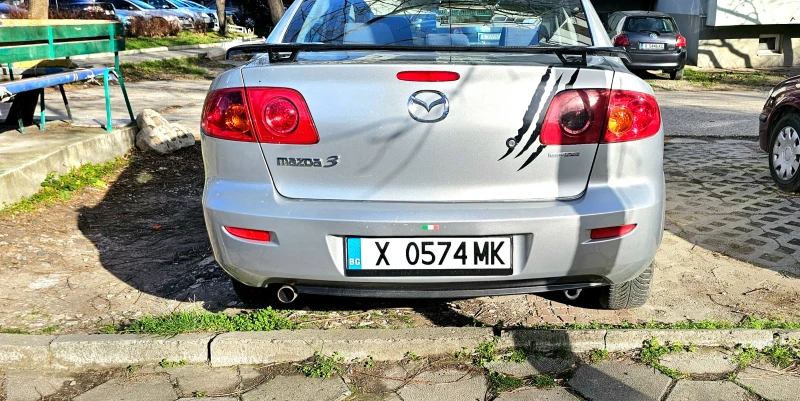 Mazda 3 1.6, снимка 5 - Автомобили и джипове - 53021527
