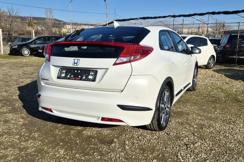Honda Civic АВТОМАТИК, снимка 4 - Автомобили и джипове - 53273135