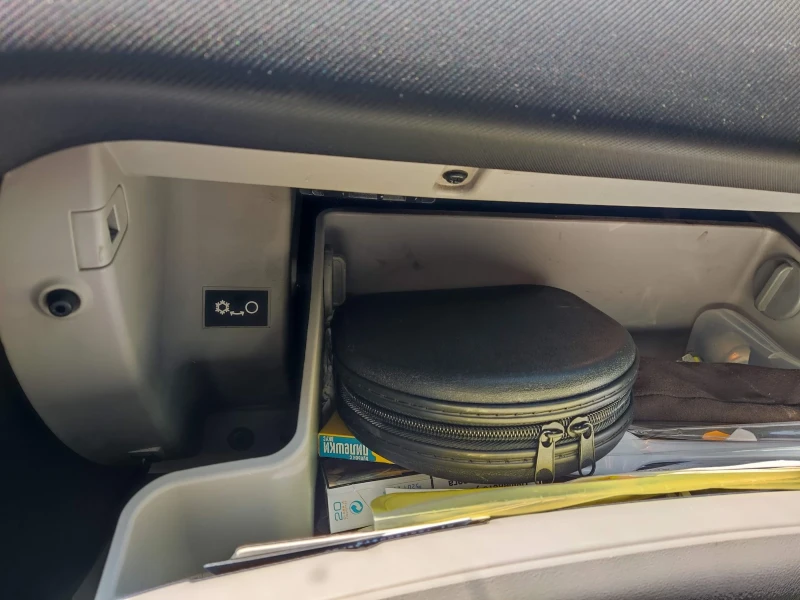 Kia Ceed 1.6 crdi 116, снимка 13 - Автомобили и джипове - 53374784