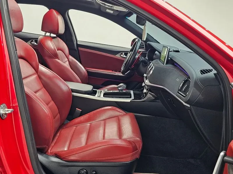 Kia Stinger 3.3 Gt Masters Turbo Package - САМО 30% АВАНС, снимка 10 - Автомобили и джипове - 55889018