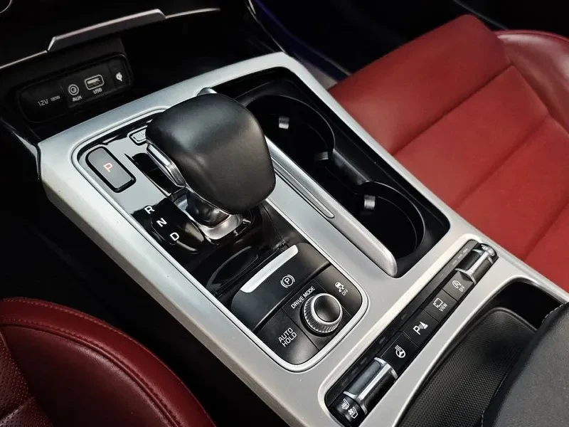 Kia Stinger 3.3 Gt Masters Turbo Package - САМО 30% АВАНС, снимка 8 - Автомобили и джипове - 55889018