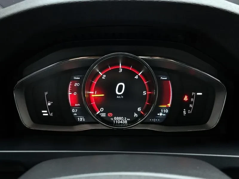 Volvo S60 D2 2Nd Generation, снимка 8 - Автомобили и джипове - 56160963