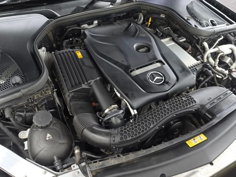 Mercedes-Benz E 300 E300 4MATIC AMG Line| 245к.с., снимка 6 - Автомобили и джипове - 56192608