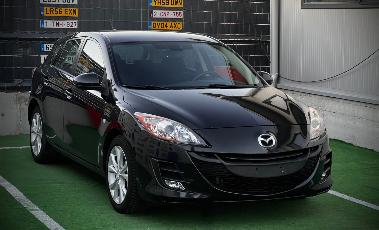 Mazda 3 2.0i Exclusive-Line Keyless Go Климатроник Парктро - изображение 3