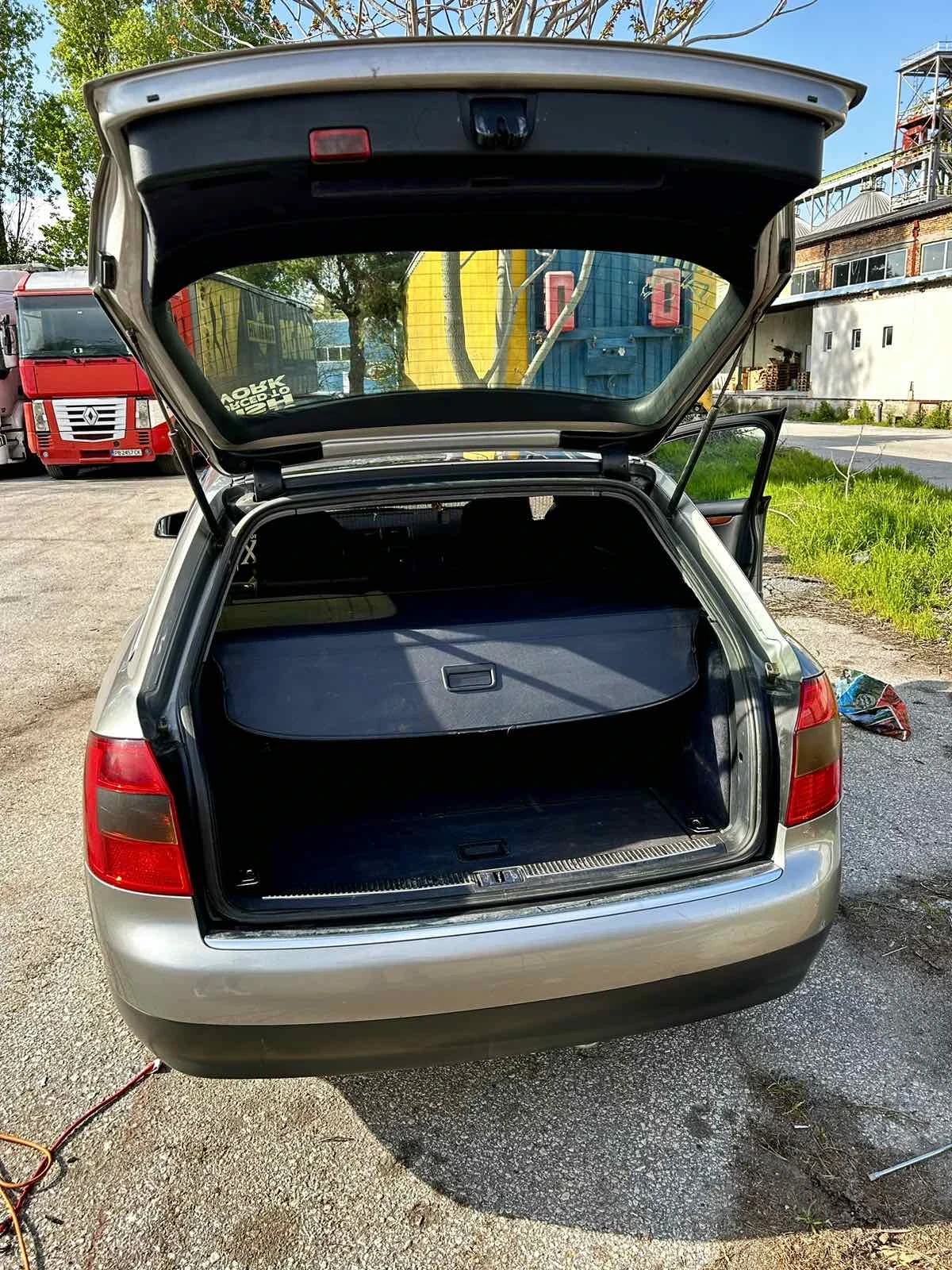 Audi A4 1.9 TDI - изображение 4