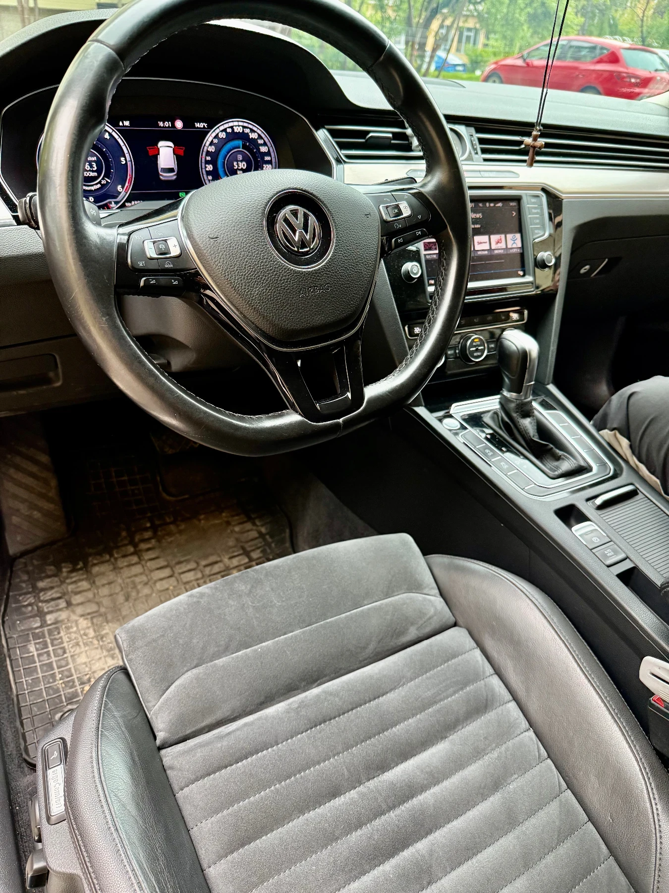VW Passat Highline - изображение 7