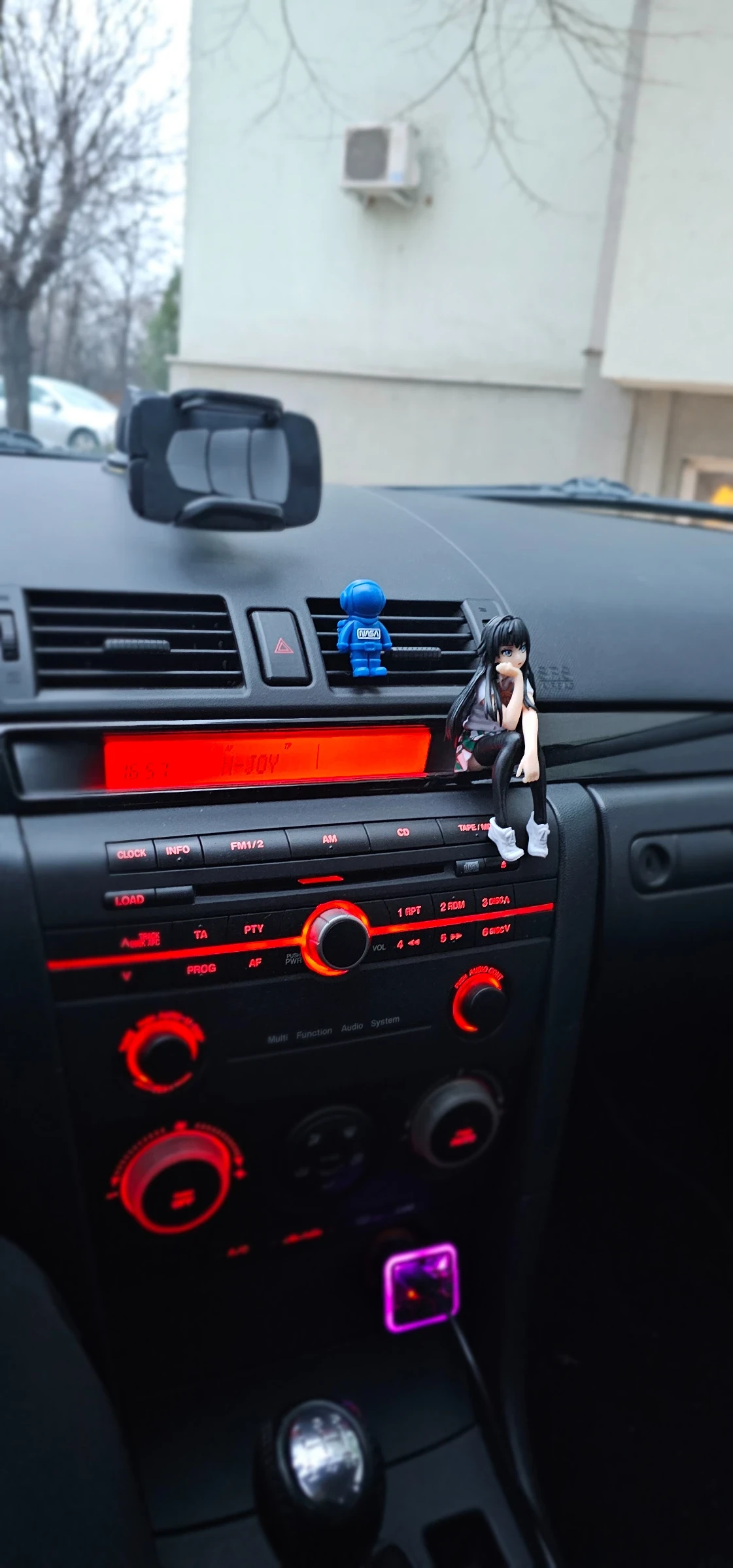 Mazda 3 1.6 | Mobile.bg � ����������� 16