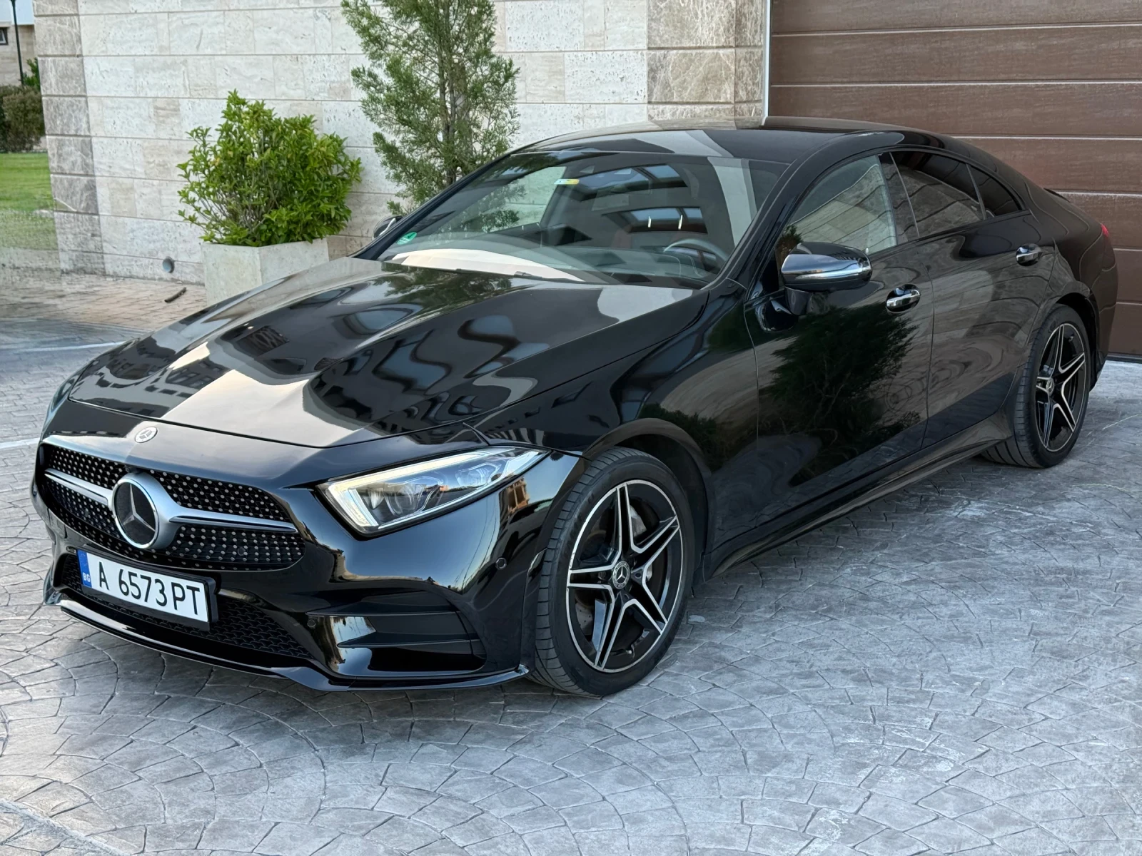 Mercedes-Benz CLS 450 AMG 53PACK KEYLESS HEAD-UP ОБДУХВАНЕ ПЪЛНА ИСТОРИЯ