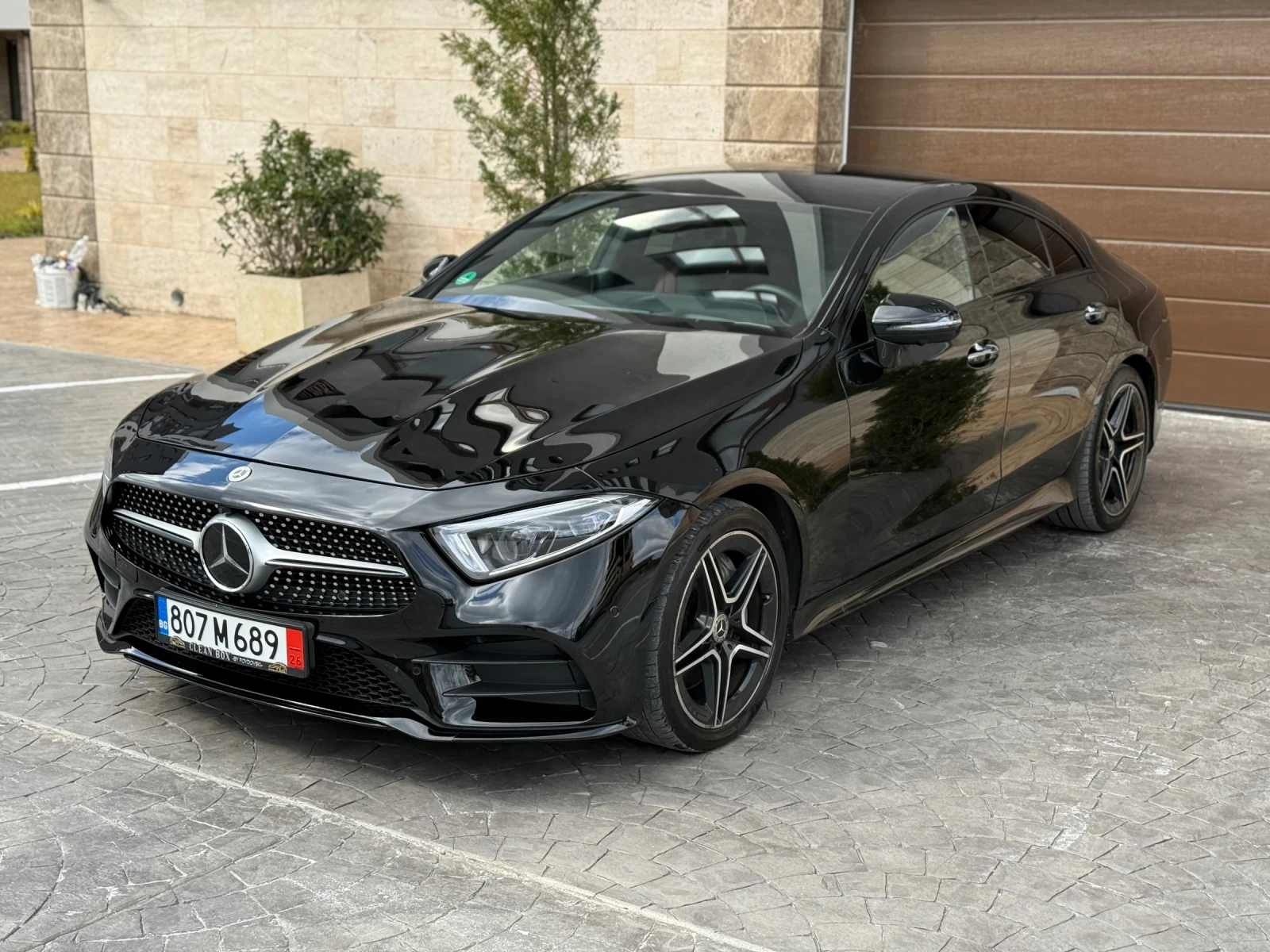 Mercedes-Benz CLS 450 AMG 53PACK KEYLESS HEAD-UP ОБДУХВАНЕ ПЪЛНА ИСТОРИЯ - изображение 2