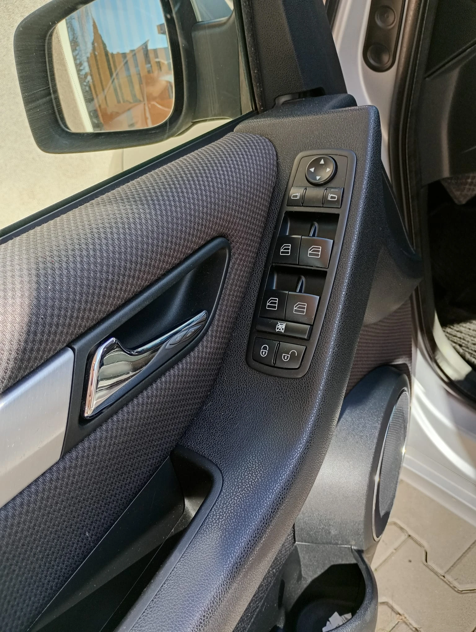 Mercedes-Benz A 150, снимка 9 - Автомобили и джипове - 53773225