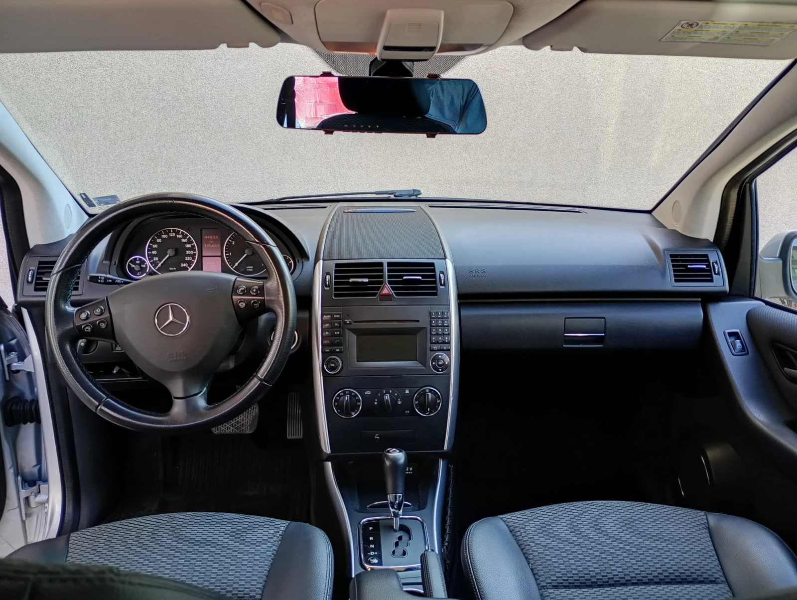 Mercedes-Benz A 150, снимка 17 - Автомобили и джипове - 53773225