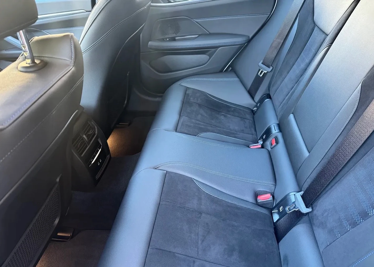 BMW i4 eDrive35 | Mobile.bg � ����������� 6