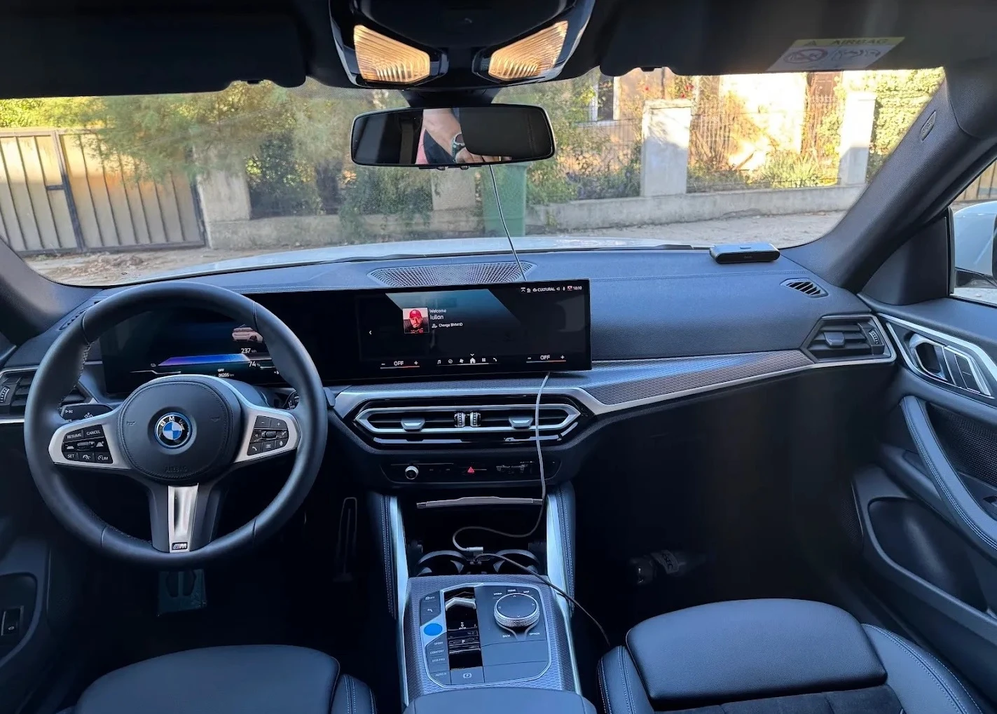 BMW i4 eDrive35 | Mobile.bg � ����������� 4