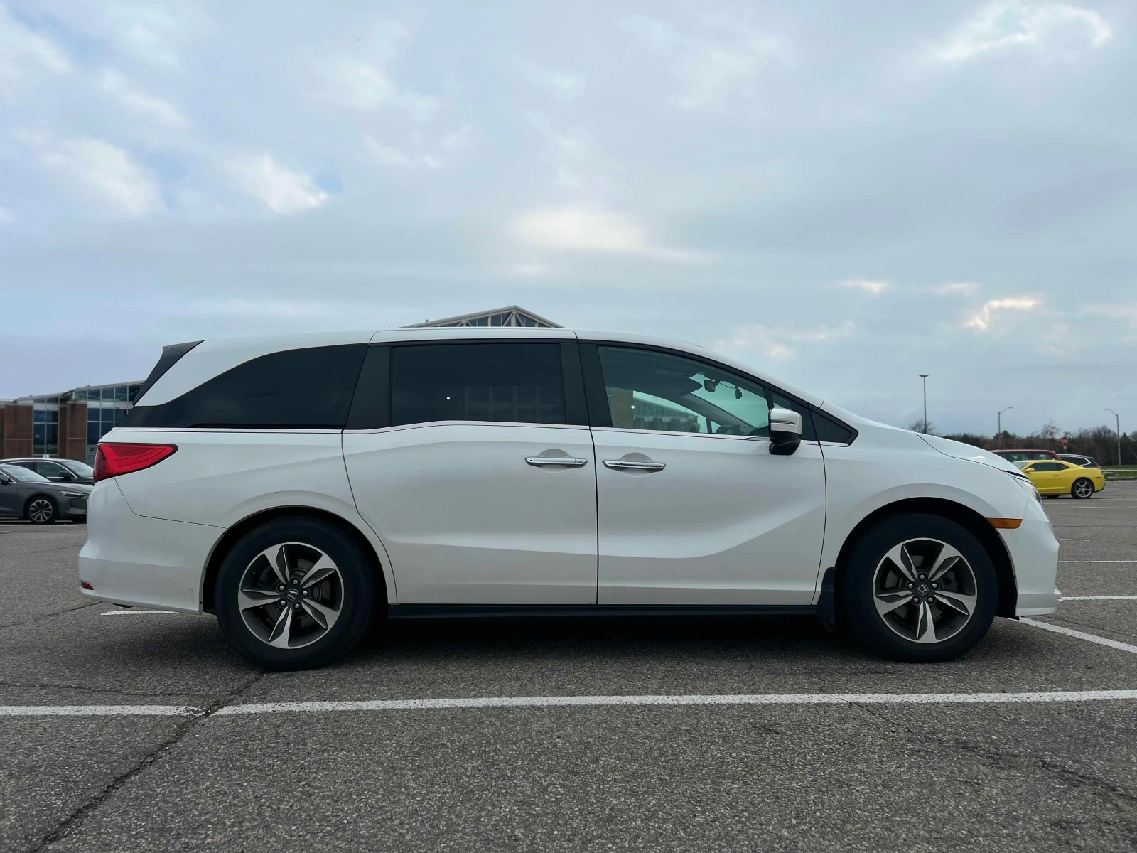 Honda Odyssey EX-L * * 8 ����� * * CARFAX * * ���� ������ * *  | Mobile.bg � ����������� 3