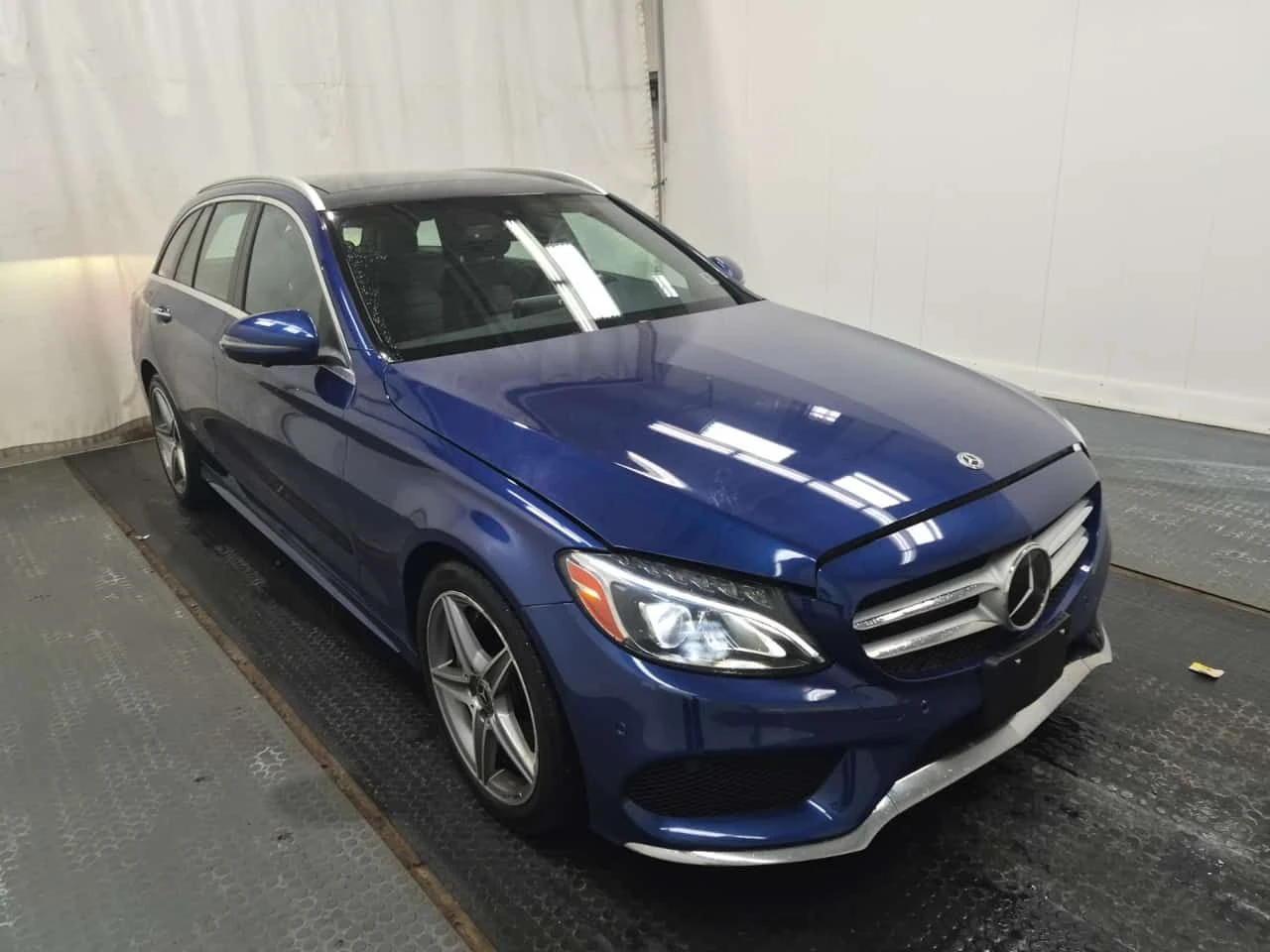 Mercedes-Benz C 300 * АВТОКРЕДИТ БЕЗ ПЪРВОНАЧАЛНА ВНОСКА, снимка 2 - Автомобили и джипове - 54628956