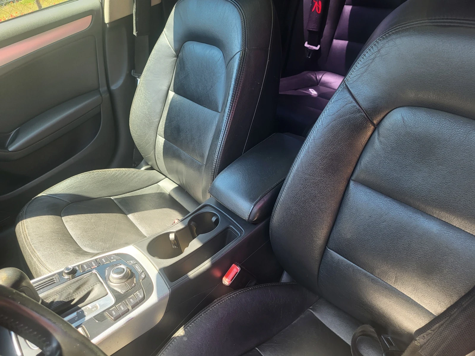 Audi A4 3.0 TDI QUATTRO S-TRONIK, снимка 10 - Автомобили и джипове - 54680446