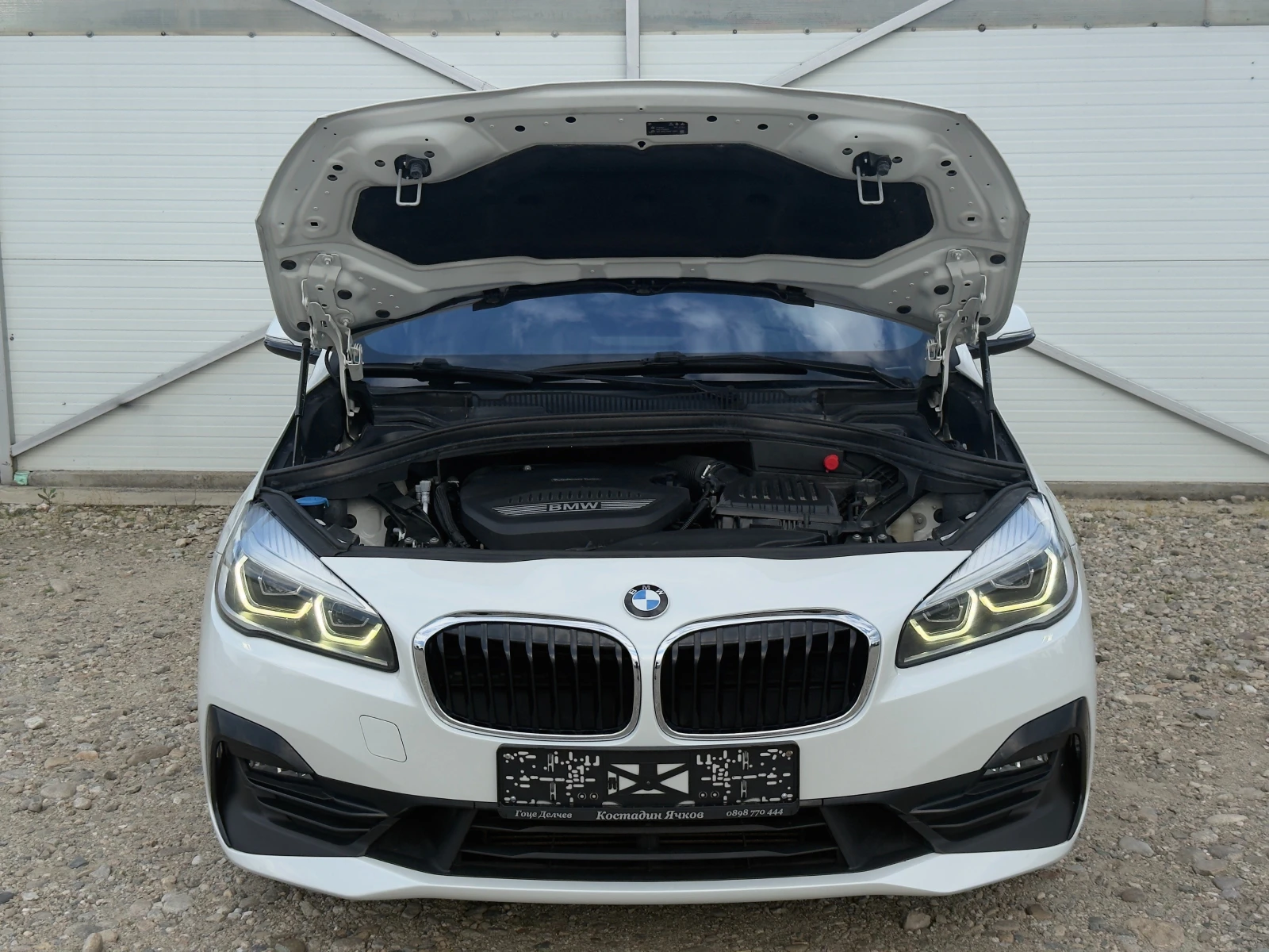 BMW 2 Active Tourer 218d M/Facelift/Head-up/Амбиент/Панорама/Лизинг, снимка 16 - Автомобили и джипове - 54692008
