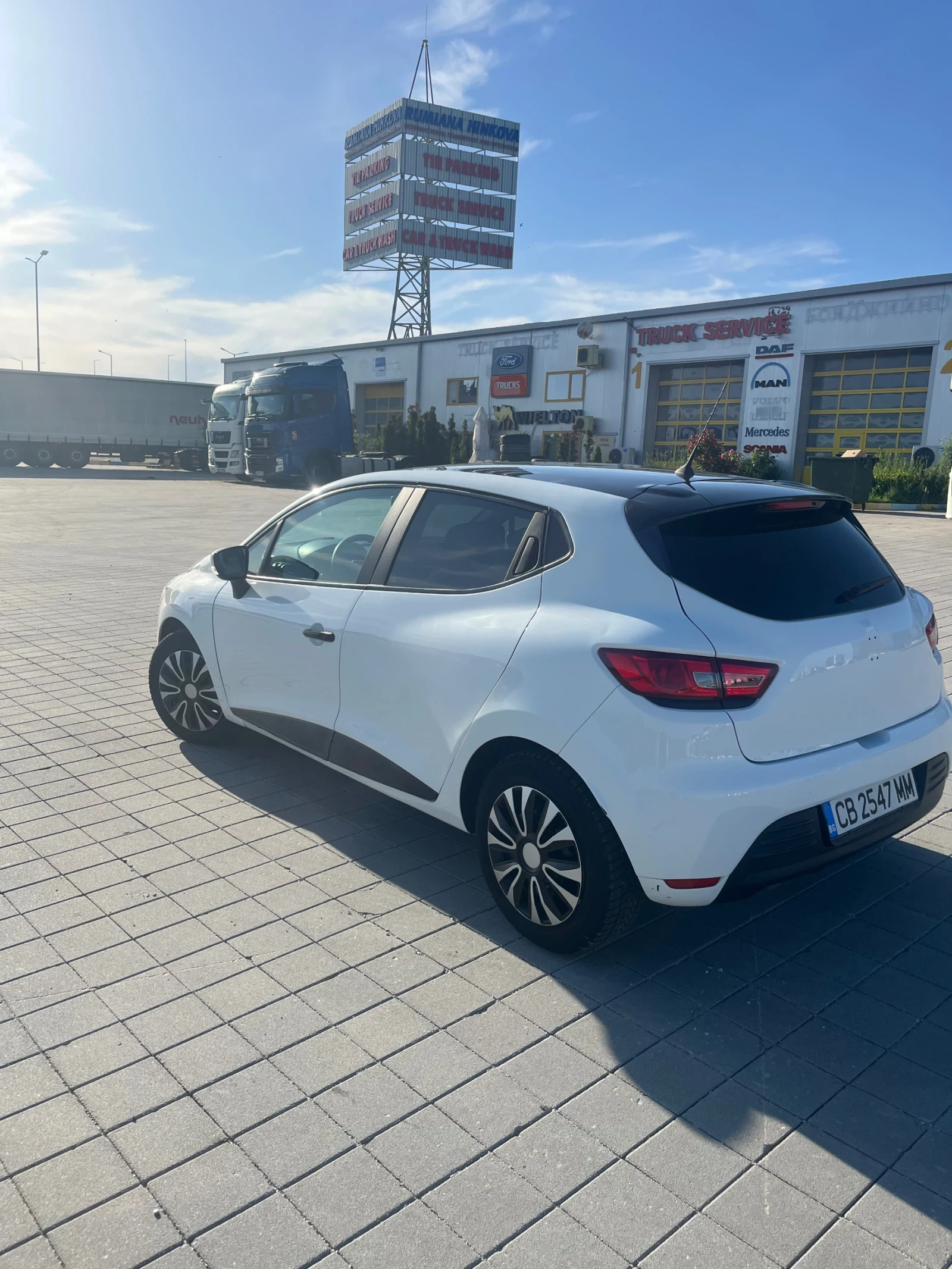 Renault Clio, снимка 5 - Автомобили и джипове - 54722203