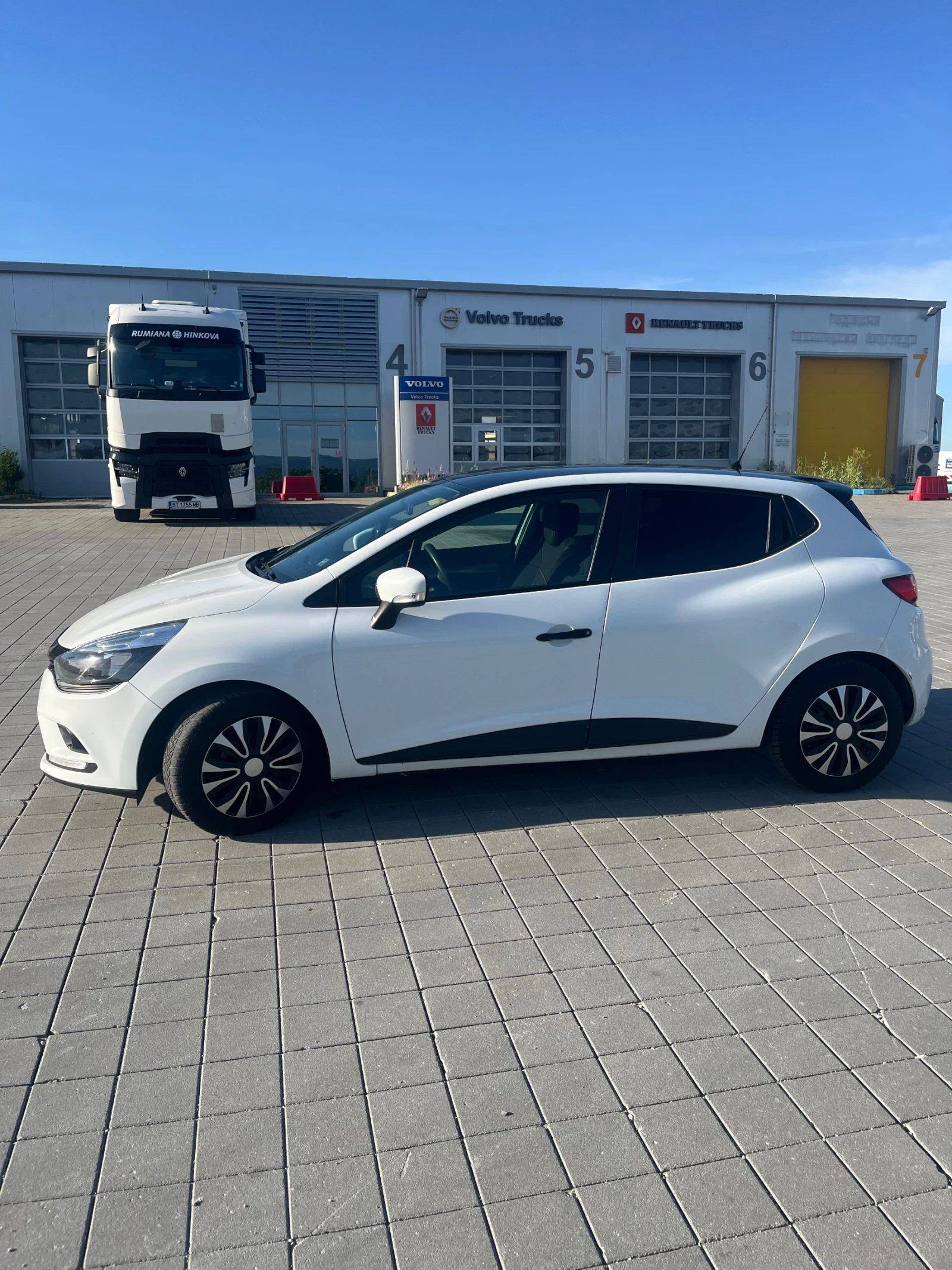Renault Clio, снимка 6 - Автомобили и джипове - 54722203