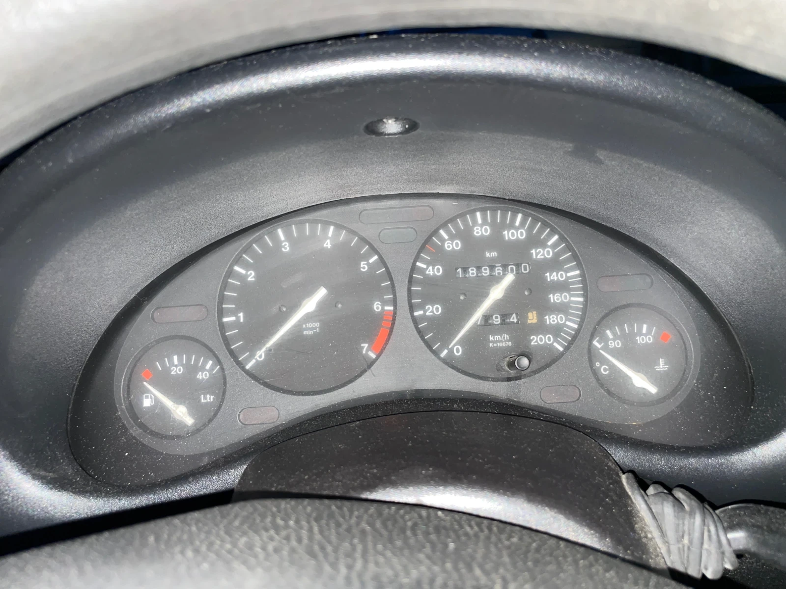 Opel Corsa, снимка 10 - Автомобили и джипове - 54733318