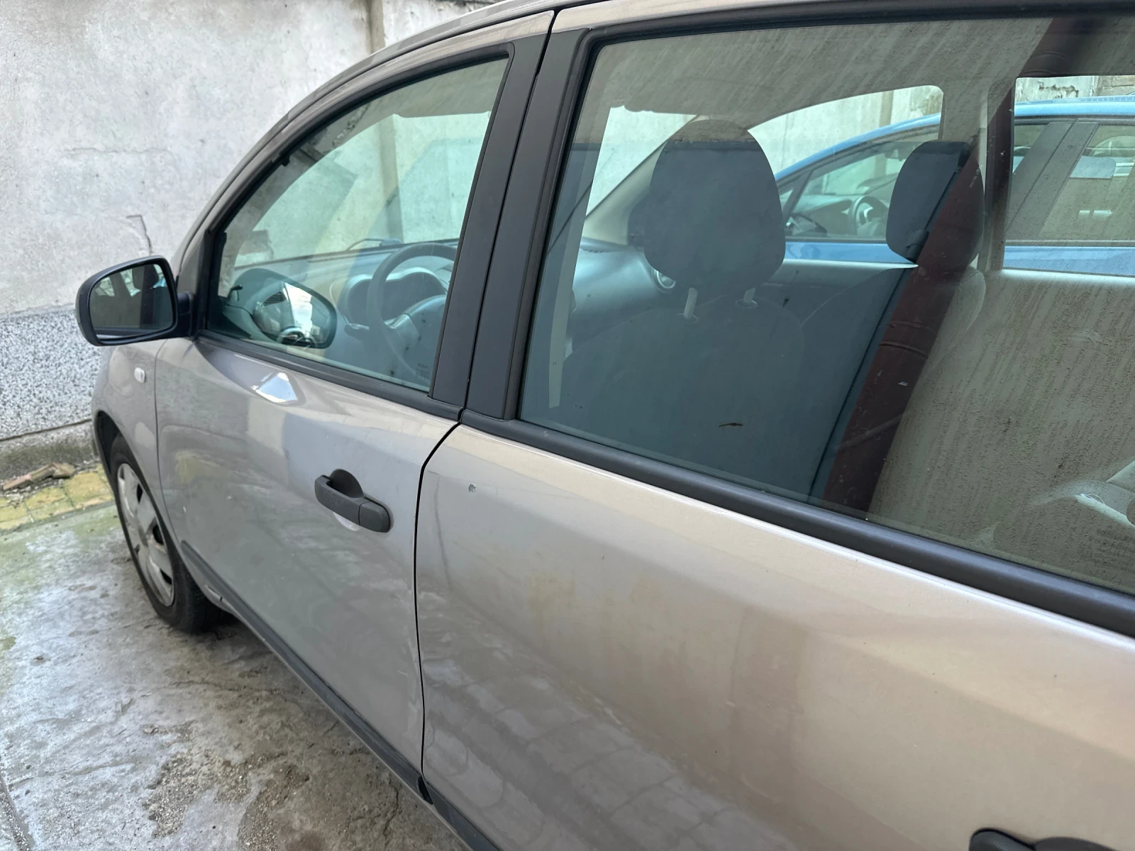 Nissan Note 1.4, снимка 2 - Автомобили и джипове - 54917123