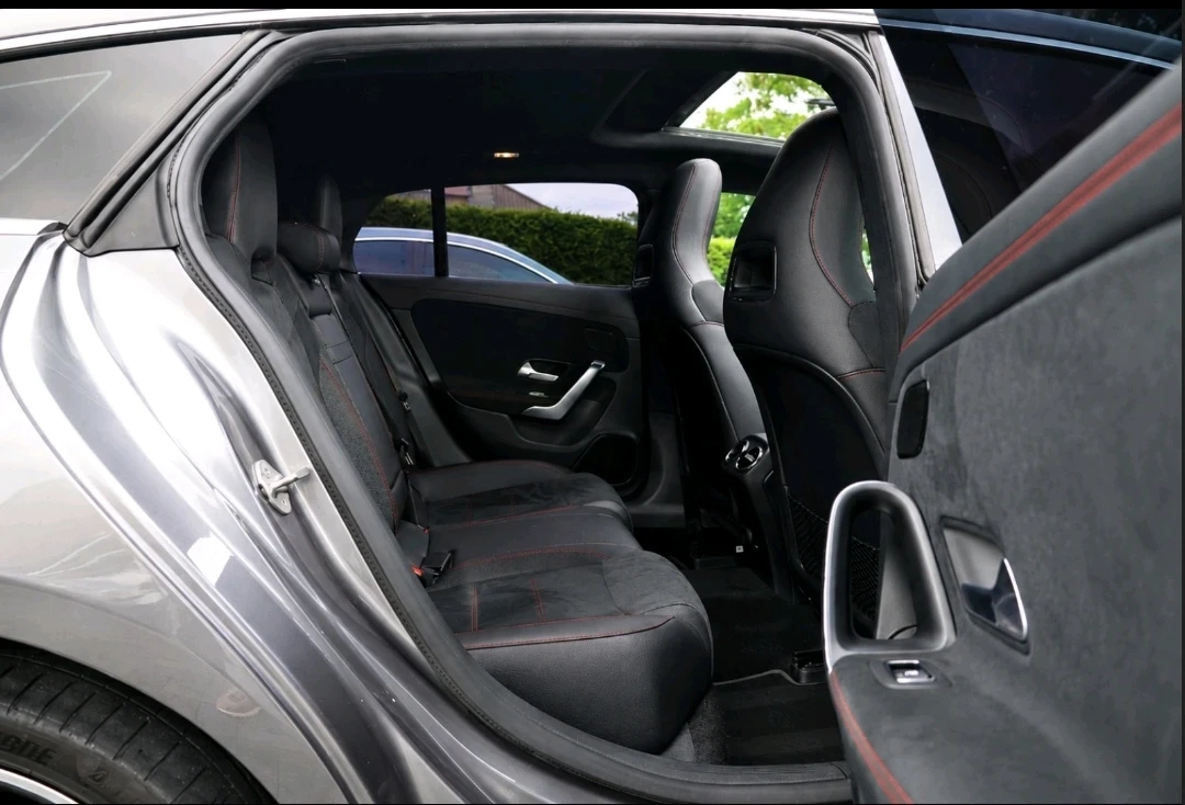 Mercedes-Benz CLA 250 Shooting brake, снимка 5 - Автомобили и джипове - 55532679