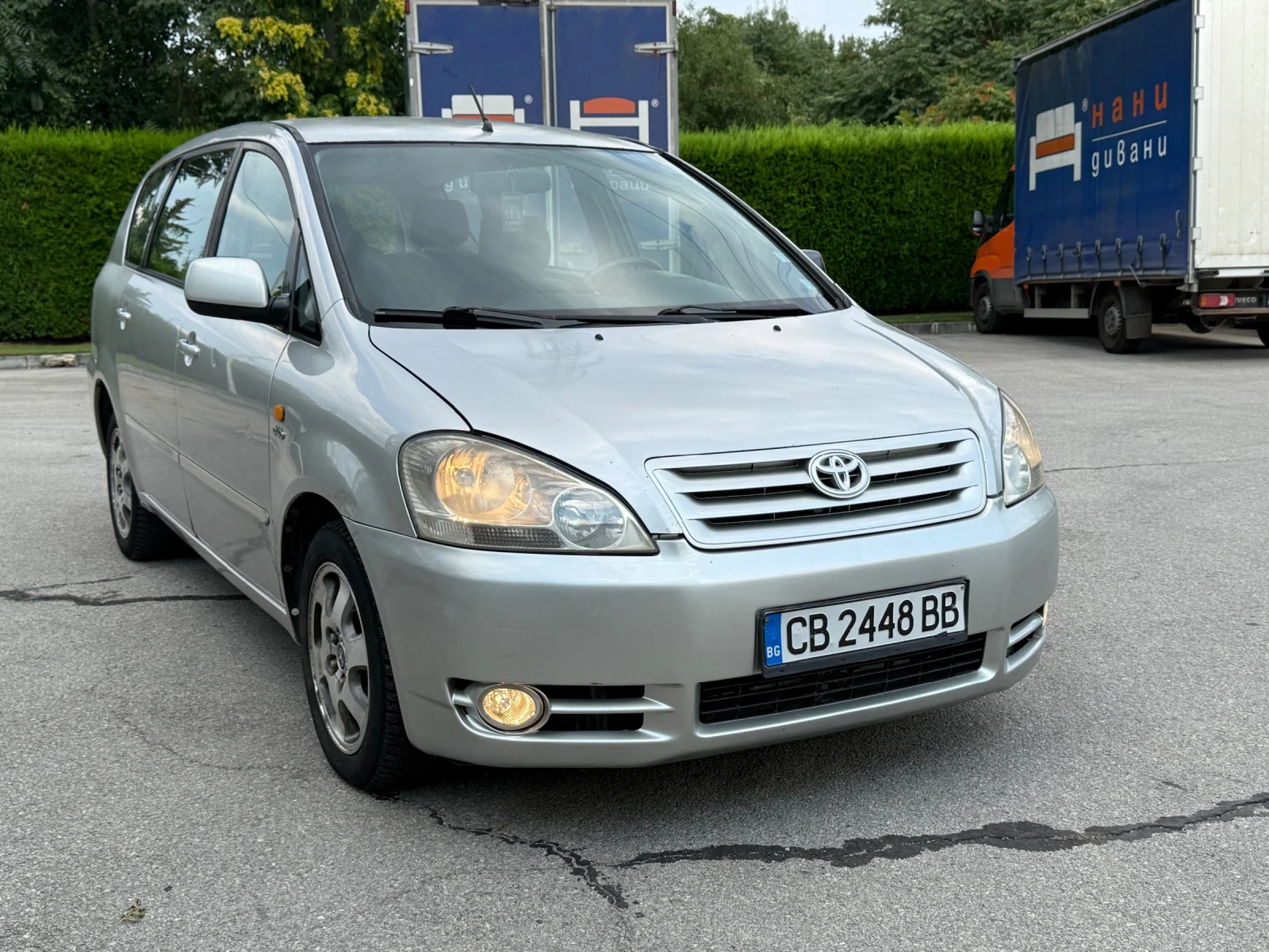 Toyota Avensis verso 2.0 dizel, снимка 2 - Автомобили и джипове - 55608098