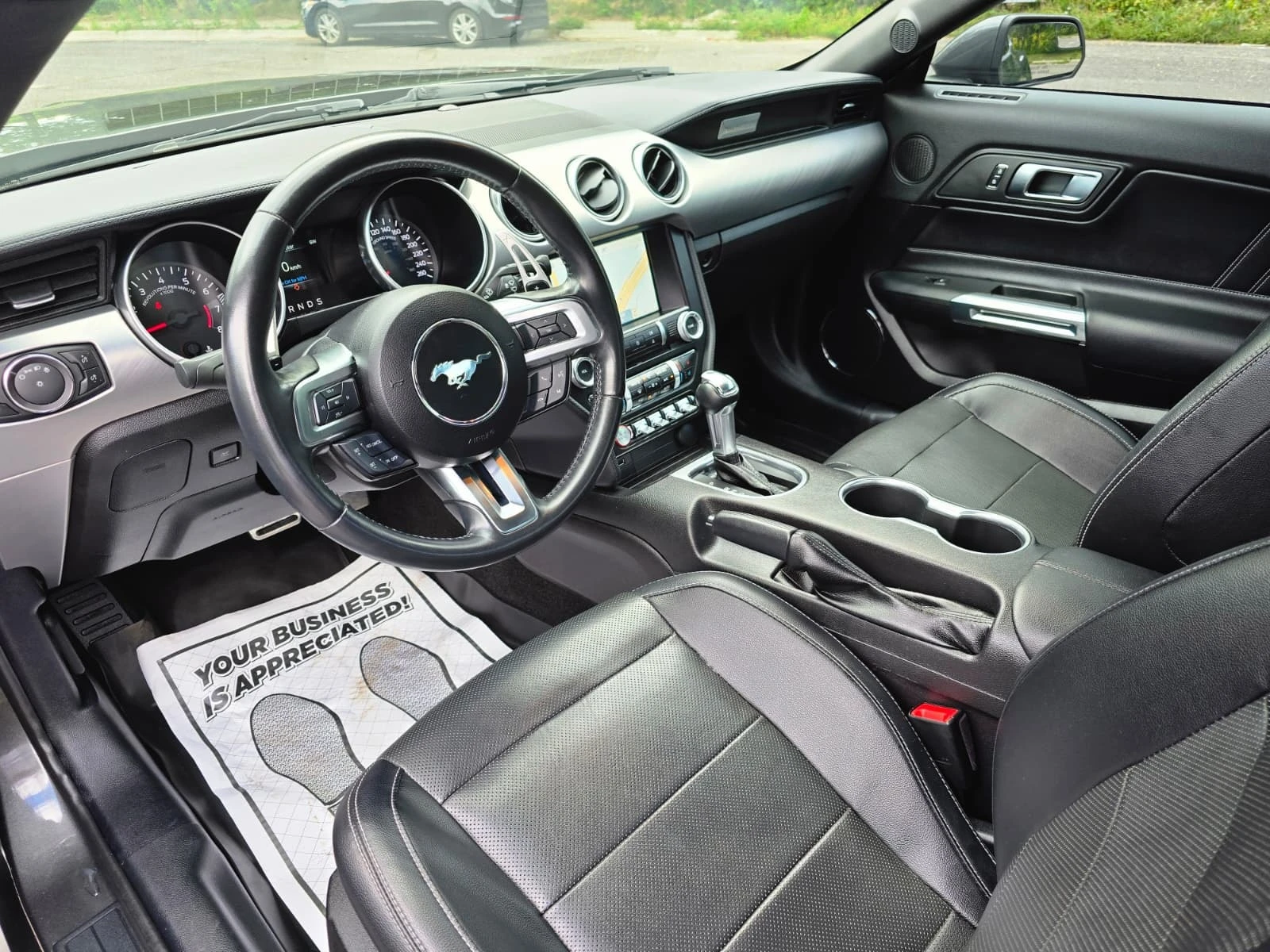 Ford Mustang * EcoBoost * CARFAX * ОПЦИЯ ЗА ФИНАНСИРАНЕ , снимка 5 - Автомобили и джипове - 55850148