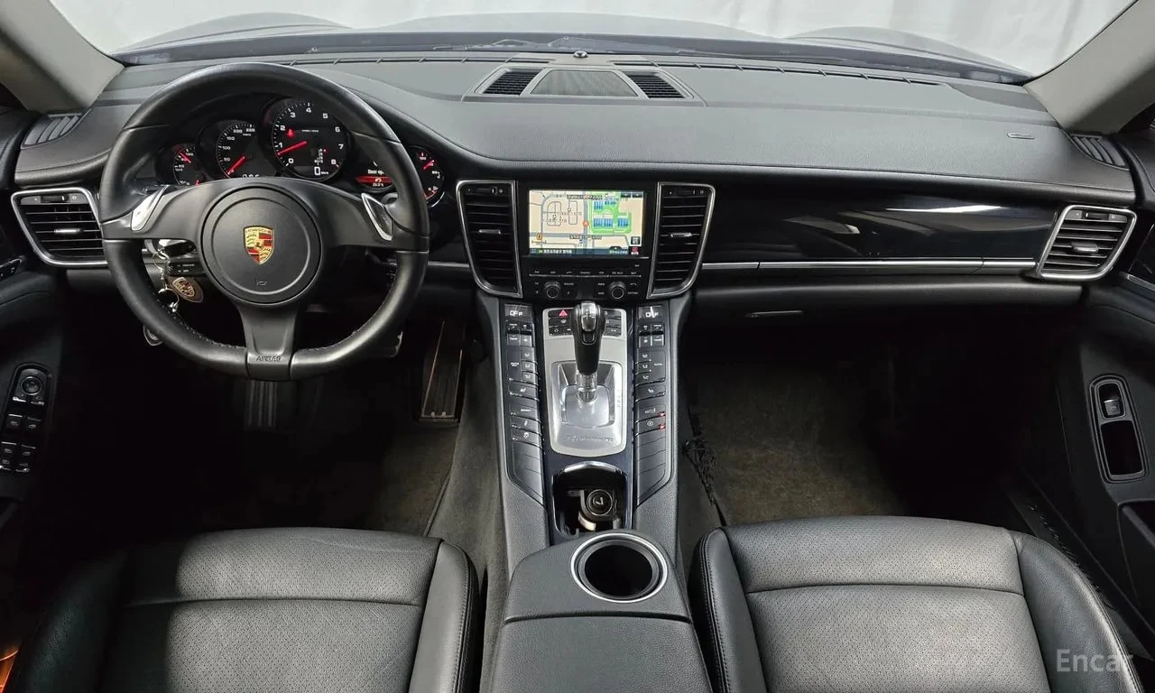 Porsche Panamera * 3.6 AWD * АВТОКРЕДИТ БЕЗ ПЪРВОНАЧАЛНА ВНОСКА* , снимка 7 - Автомобили и джипове - 56021696