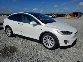 Tesla Model X * LONG RANGE* DUAL MOTOR* КОЖА* ПОДГРЕВ* ПАНОРАМА*, снимка 4