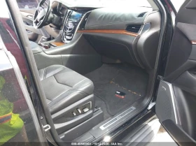 Cadillac Escalade ESV LUXURY, снимка 9