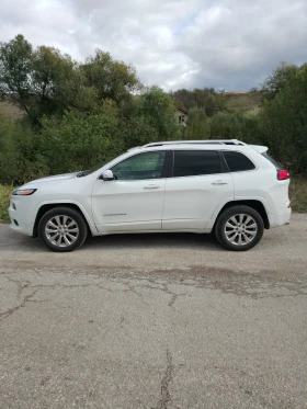Обява за продажба на Jeep Cherokee Overland   ~35 000 лв. - изображение 1