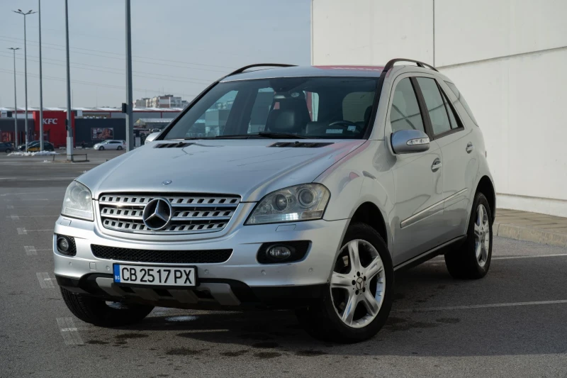 Mercedes-Benz ML 320 Sport, снимка 1 - Автомобили и джипове - 47398674